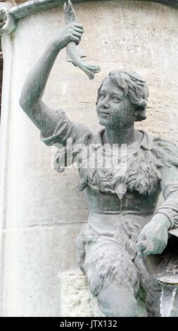 Die Fische Brunnen (fischbrunnen) in der nordöstlichen Ecke vom Marienplatz in München, Deutschland Stockfoto