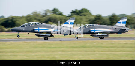 Midnight Hawks Display Team, Finnland, bei der Royal International Air Tattoo Stockfoto