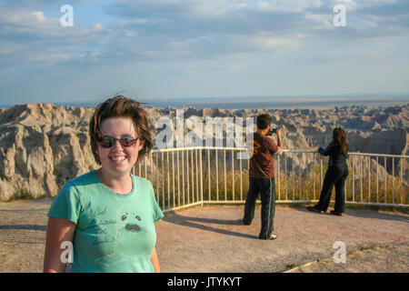 Mädchen im Urlaub an der Badlands National Park, South Dakota Stockfoto