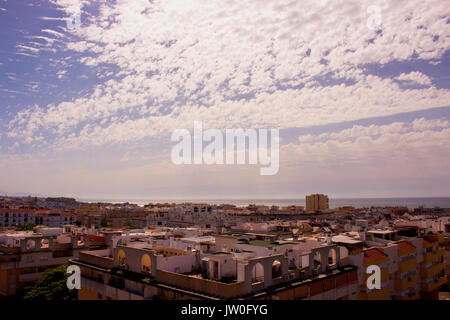 Himmel. Schönen Himmel mit Wolken. Sommer Landschaft. Stockfoto