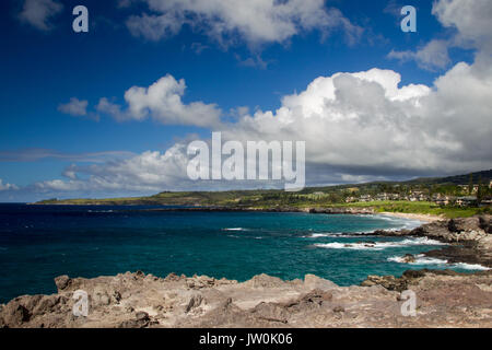 Küstenlandschaft auf der Kapalua Coastal Trail auf Maui, Hawaii, USA. Stockfoto