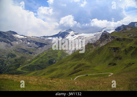 Blick von der Pfannk pfl in der Nähe von Tux im Zillertal Stockfoto