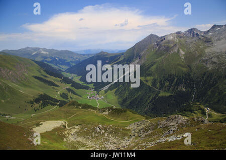 Blick von der Pfannk pfl in der Nähe von Tux im Zillertal Stockfoto