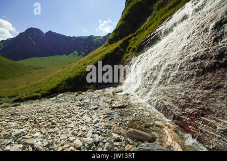 Österreichische Alpen Weitental Kaskade Stockfoto