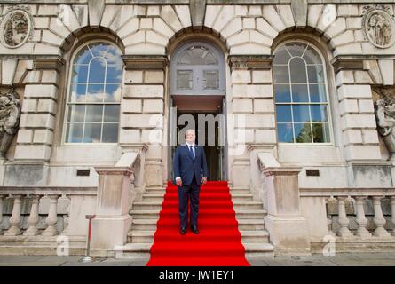 Der ehemalige US-Vizepräsident Al Gore kommt für die UK Premiere der Fortsetzung: Eine unbequeme Wahrheit zu Somerset House in London. Stockfoto