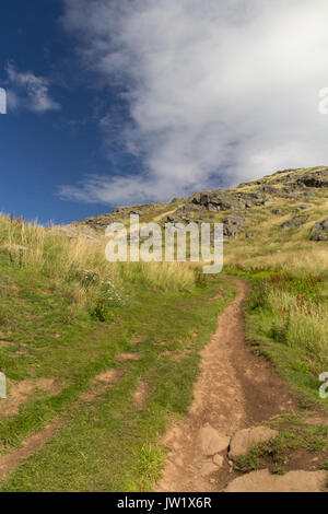 Pfad zum Gipfel von Berwick Gesetz, North Berwick Stockfoto