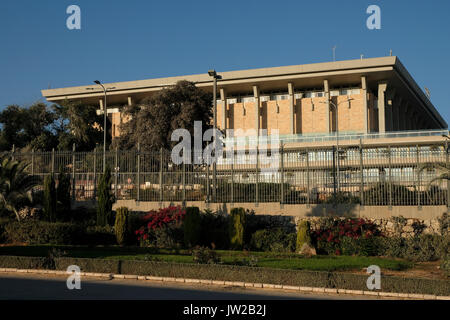 Blick auf die Knesset das einkammersystem nationale Gesetzgeber Israels, in Kiryat HaLeom auch als Kiryat HaUma die traditionell betrachtet wurde der nördliche Teil der Givat Ram Nachbarschaft zu sein., West Jerusalem bekannt. Israel Stockfoto