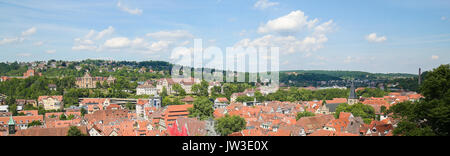 Blick von der Burg auf die Altstadt oder die historische Innenstadt von Tübingen, Baden-Württemberg, Deutschland. Stockfoto