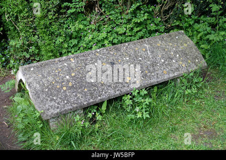 Grab von William Morris und Jane Morris, St. George's Kirche Kelmscott, Oxfordshire, England DSC 00207 Stockfoto