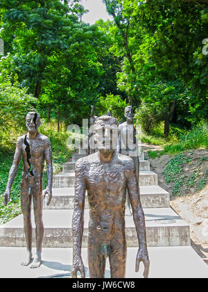 Prag, Tschechische Republik - 26. Juni 2010: Denkmal für die Opfer des Kommunismus. Eine Reihe Statuen in den im Speicher der kommunistischen Herrschaft in der Periode 1948-1989. Stockfoto