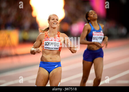 London, Großbritannien. 11 Aug, 2017. Dafne Schippers erhalten Sie 200 m Titel bei der WM in London Credit: Mariano Garcia/Alamy leben Nachrichten Stockfoto
