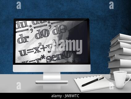 Digital composite von Computer Schreibtisch Vordergrund mit blackboard Grafiken der Gleichung Formeln Stockfoto