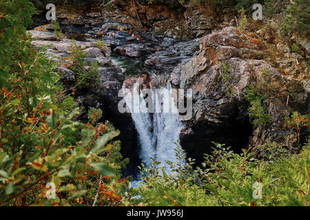 Amerika, Kanada, Québec, Gaspésie, Gaspesie Park, Mont Albert Gîte, Sainte Anne fällt Stockfoto