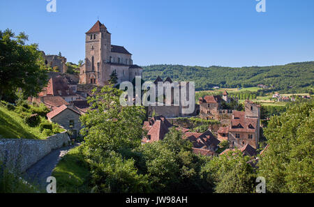 Europa, Frankreich, Royal, Lot, St-Cirq-Lapopie Dorf entlang des Flusses Lot, das mittelalterliche Dorf, gewählten bevorzugten Dorf der Französischen in 2012, heiratet den Felsen 100 Meter über dem Fluss. Stockfoto