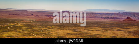 Das Tal der Götter ist eine malerische Sandstein Tal in der Nähe von Mexican Hat im San Juan County, südöstliche Utah, Teil der Bären Ohren National Monument. Stockfoto