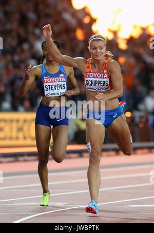 Die USA Deajah Stevens und Netherland Dafne Schippers am Tag acht der Leichtathletik-WM 2017 auf der Londoner Stadion. Stockfoto