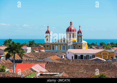 Blick auf Kathedrale Nuestra Senora de la Asuncion, historisches Zentrum, Granada, Nicaragua Stockfoto