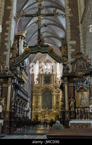 Krakau, Polen - 13. JANUAR 2017: Römisch-katholische Kirche aus dem 14. Jahrhundert Corpus Christi Basilika innen im Jüdischen Viertel Kazimierz. Krakau ist die Secon Stockfoto