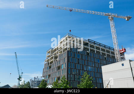 Wohnungen im Bau bei Lewis Cubitt Square, in der Nähe von Kohle Tropfen Hof, King's Cross, London UK Stockfoto