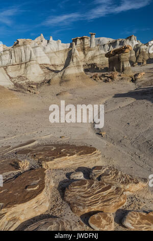 Dramatische erosional Landschaft/Bisti De-Na-Zin Wilderness in der Nähe von Farmington, New Mexico, USA Stockfoto