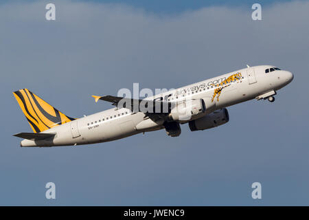 Low Cost Airline Tiger Airways Airbus A320-232 VH-vnh Abfahrt Melbourne International Airport. Stockfoto