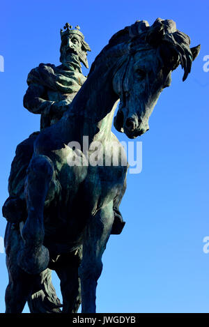 Alfonso VIII Skulptur in Plasencia, Caceres, Spanien Stockfoto