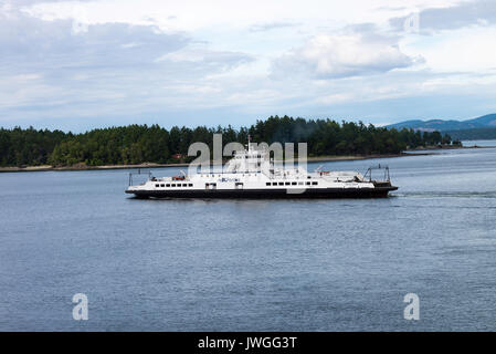 Die BC Fähren Autofähre MV Skeena Königin Segeln mit Autos und Passagiere von Swartz Bay Vancouver Island British Columbia Kanada Stockfoto