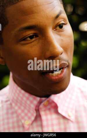 Pharrell Williams besucht Brooklyn Element Media Day Beverly Wilshire Hotel August 1,2009 Beverly Hills, Kalifornien. Stockfoto