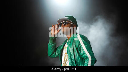 Rapper NAS mit 2008 Rock Bells Glen Helen Pavilion Los Angeles. Stockfoto