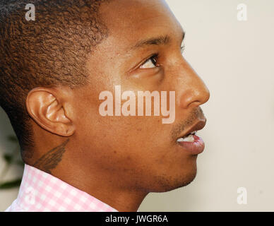 Pharrell Williams besucht Brooklyn Element Media Day Beverly Wilshire Hotel August 1,2009 Beverly Hills, Kalifornien. Stockfoto