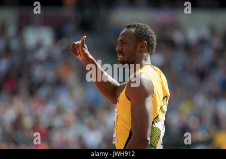 London, Großbritannien. 12 Aug, 2017. Usain Bolt aus Jamaika gibt einen Daumen hoch, vor seinem 4x100 Meter Hitze während der IAAF Leichtathletik WM 2017 am Tag 9 bei den Olympischen Park, London, England am 12. August 2017. Foto von Andy Rowland/PRiME Media Bilder. Credit: Andrew Rowland/Alamy leben Nachrichten Stockfoto