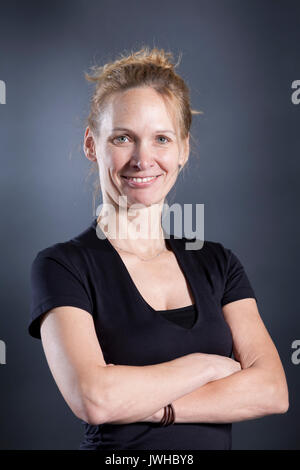 Edinburgh, Großbritannien. 12 Aug, 2017. Andrea Hoffmann, deutscher Autor und Journalist, beim Edinburgh International Book Festival erscheinen. Edinburgh, Großbritannien. 12 Aug, 2017. Bild von der Credit: GARY DOAK/Alamy leben Nachrichten Stockfoto