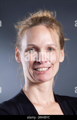 Edinburgh, Großbritannien. 12 Aug, 2017. Andrea Hoffmann, deutscher Autor und Journalist, beim Edinburgh International Book Festival erscheinen. Edinburgh, Großbritannien. 12 Aug, 2017. Bild von der Credit: GARY DOAK/Alamy leben Nachrichten Stockfoto