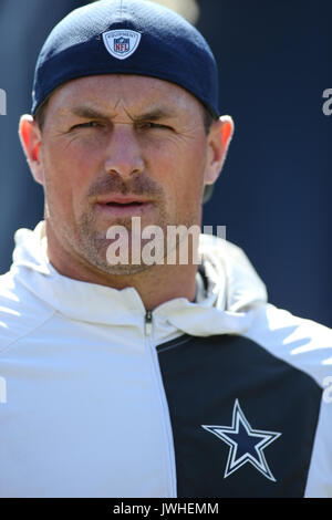 August 12, 2017 Los Angeles, CA. Jason Witten, die das Feld für Warm ups für die Dallas Cowboys vs Los Angeles Rams im Los Angeles Memorial Coliseum Los Angeles, Ca am 12. August 2017. (Absolut komplette Fotograf & Company Credit: Jevone Moore/MarinMedia.org/Cal Sport Media (Netzwerk Fernsehen wenden Sie sich bitte an den zuständigen Vertriebsmitarbeiter für das Fernsehen. Stockfoto