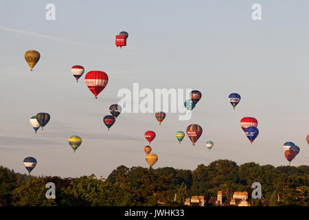 Bristol, UK. August 13, 2017. Bristol International Balloon Fiesta - August 13, 2017 Credit: Anna Jastrzebska/Alamy leben Nachrichten Stockfoto