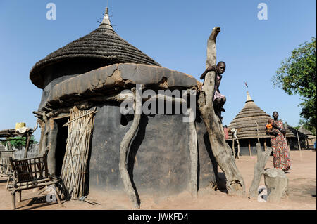 Der Süden des Sudan, Dorf in der Nähe von Rumbek, Ton Hütte von Dinka Stamm Stockfoto