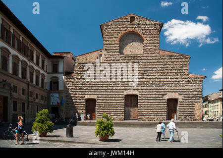 Renaissance Basilica di San Lorenzo von Filippo Brunelleschi im historischen Zentrum von Florenz aufgeführt von der UNESCO zum Weltkulturerbe in Florenz, Toskana, Italien Stockfoto