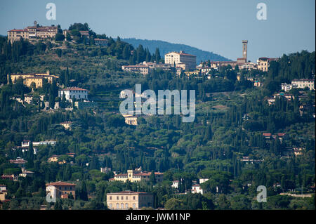 Stadt Fiesole von Florenz, Toskana, Italien gesehen. 7. August 2016 © wojciech Strozyk/Alamy Stock Foto *** Local Caption *** Stockfoto