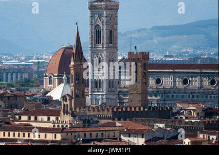 Badia Fiorentina, Bargello, Basilika San Lorenzo, Battistero di San Giovanni, Kathedrale von Santa Maria Del Fiore und Campanile di Giotto im Historischen Stockfoto