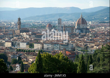 Palazzo Vecchio, Badia Fiorentina, Bargello, Basilika San Lorenzo, Battistero di San Giovanni, Kathedrale von Santa Maria Del Fiore mit Cupola del Bru Stockfoto