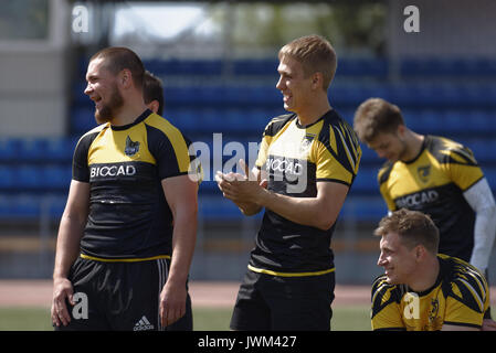 St. Petersburg, Russland - 25. Mai 2017: Offenes Training von Rugby sevens Mannschaft Narvskaya Zastava während der Eröffnung der Rugby Sevens Club Europa Champion Stockfoto