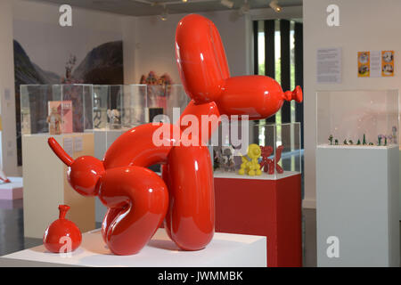 "WHATSHISNAME POPek' durch Künstler, die in "Toy Box" Ausstellung in der Galerie@ Der Civic, Barnsley, South Yorkshire, UK. Stockfoto