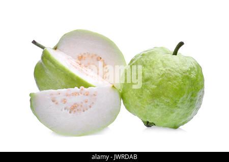 Frische guave Obst mit Slice solated auf weißem Hintergrund Stockfoto