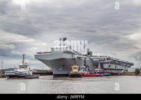 Flugzeugträger Queen Elizabeth starten Stockfoto