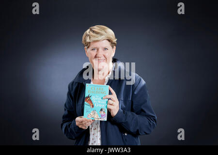 Edinburgh, Großbritannien. 13 Aug, 2017. Clare Victoria Balding OBE, der preisgekrönte Broadcaster, Journalist und Autor, erscheinen an der Edinburgh International Book Festival. Credit: GARY DOAK/Alamy leben Nachrichten Stockfoto