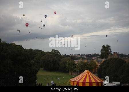 Bristol, UK. 13 Aug, 2017. Bristol International Balloon Fiesta, Bristol, UK Credit: NASTJA M/Alamy leben Nachrichten Stockfoto