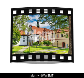 Das Minoritenkloster mit der Kirche von Corpus Christi ist, Cesky Krumlov, Böhmen, Jihocesky kraj, Tschechische Republik, Europa Stockfoto