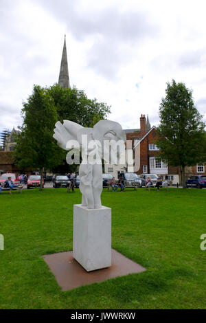 Engel Harmonie Skulptur von helaine Blumenfeld. Salisbury, Wiltshire, UK Stockfoto