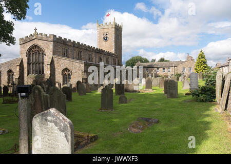 St. Oswalds Kirche, Askrigg, Wensleydale, North Yorkshire, England, Großbritannien Stockfoto