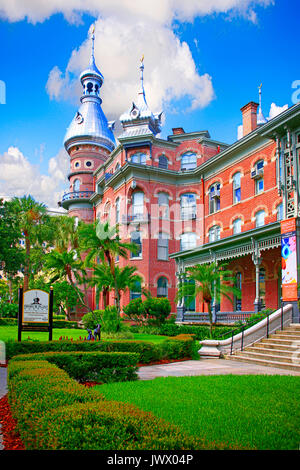 Das Henry B. Werk Museum und offiziellen Eingang an der Universität von Tampa Campus in Tampa, FL, USA Stockfoto